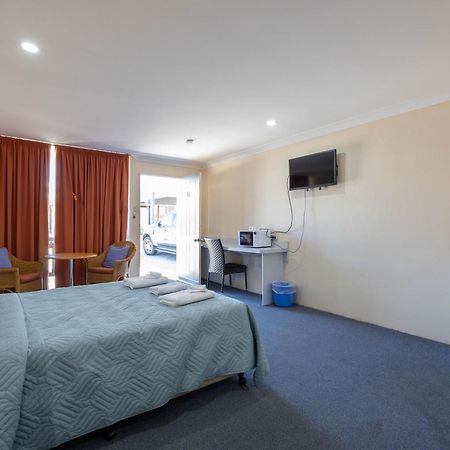 Alexander Motel Warwick Ngoại thất bức ảnh