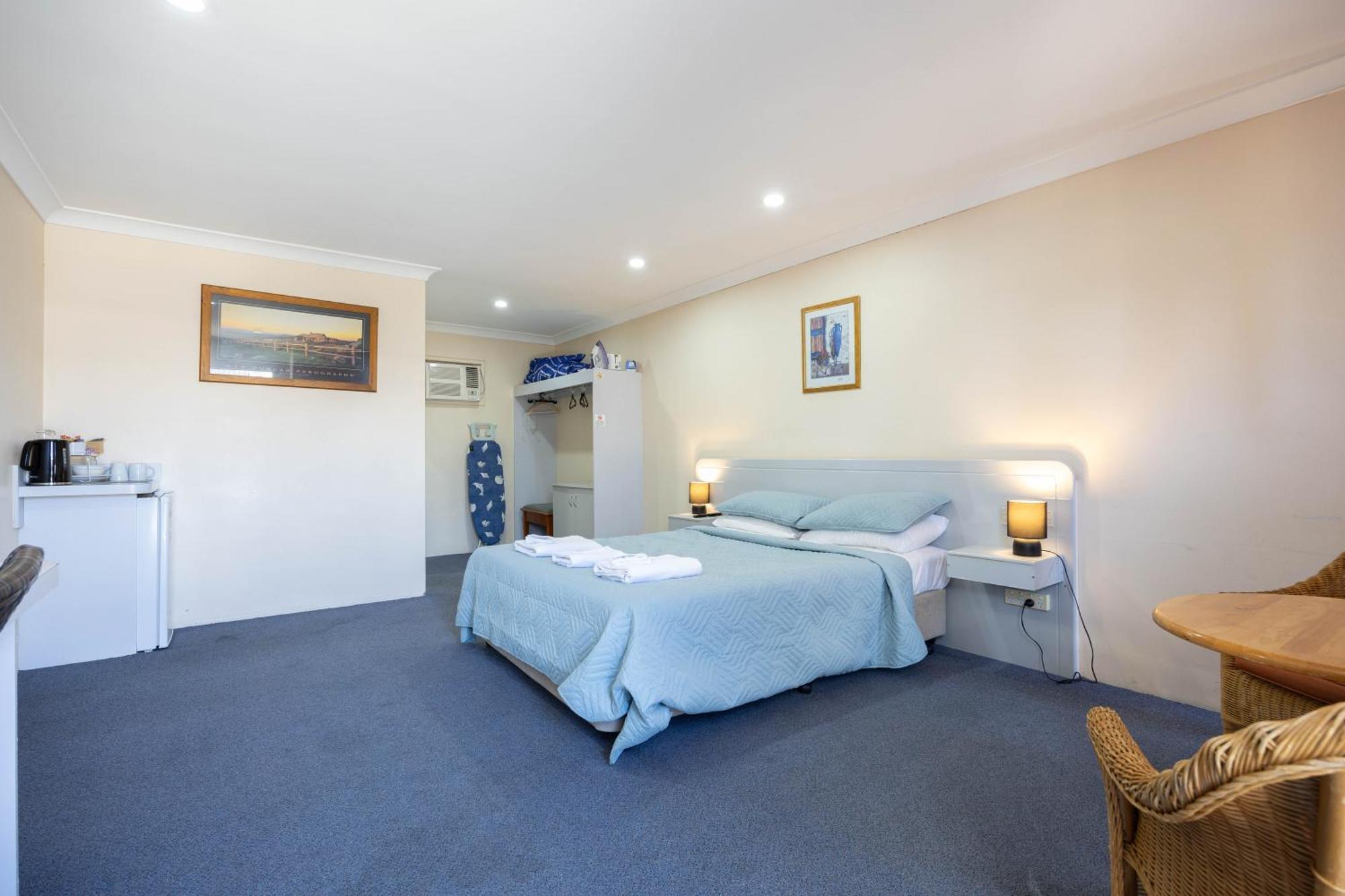 Alexander Motel Warwick Ngoại thất bức ảnh