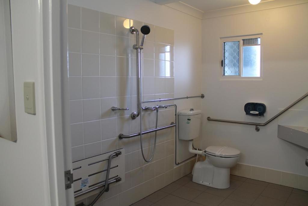 Alexander Motel Warwick Ngoại thất bức ảnh