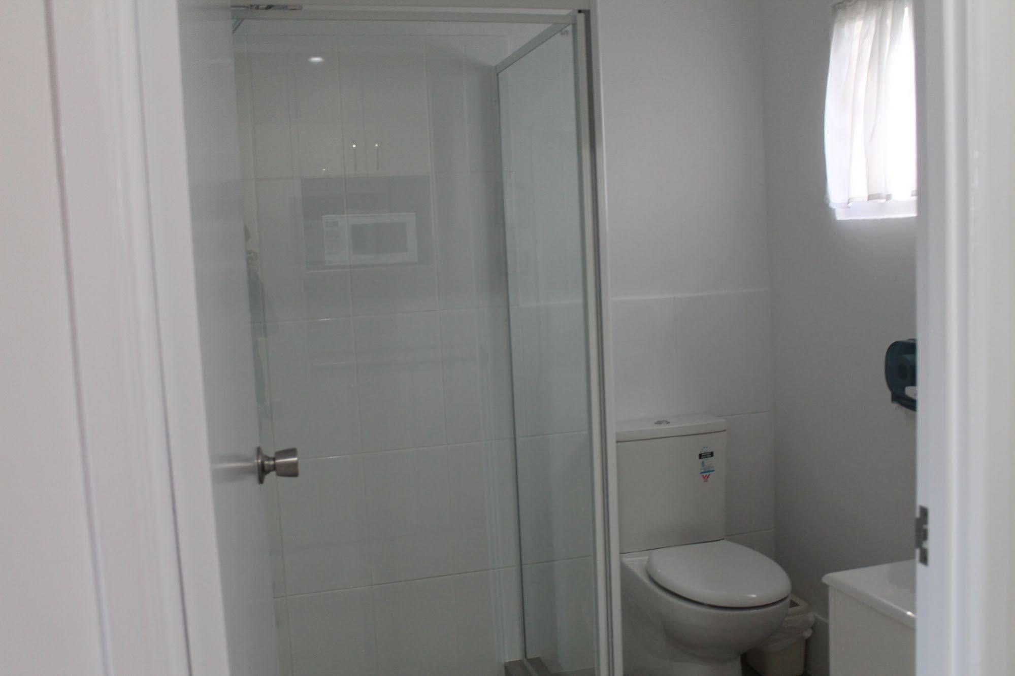 Alexander Motel Warwick Ngoại thất bức ảnh