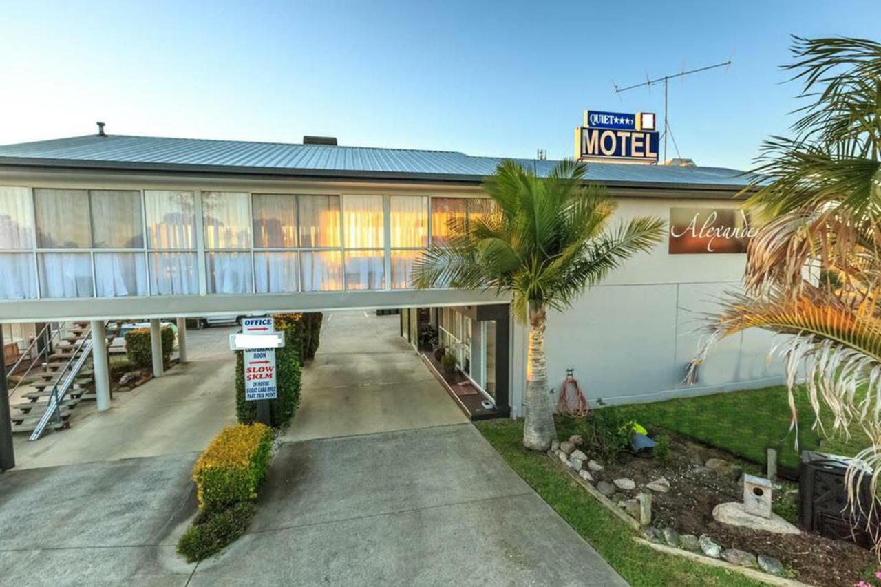 Alexander Motel Warwick Ngoại thất bức ảnh
